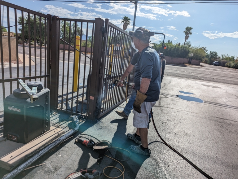 Idaho Gate repairs
