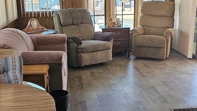 1269 livingroom