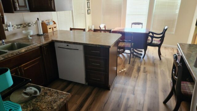 Park-Model-10.4-floor