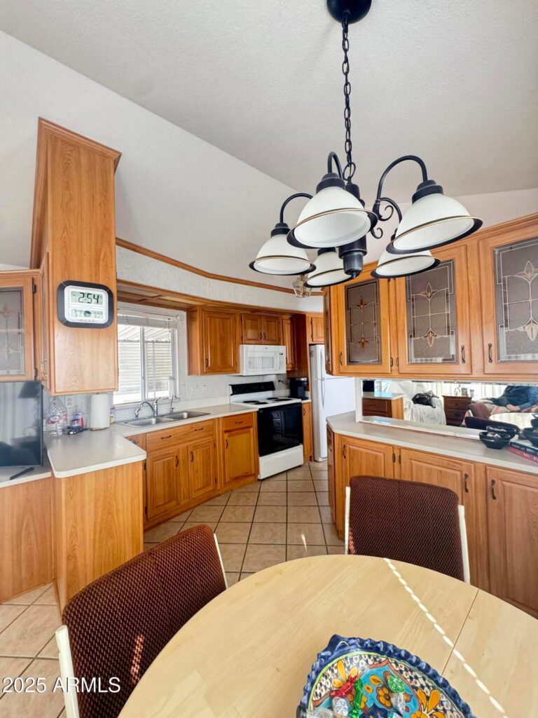 20250115044300167127000000-o