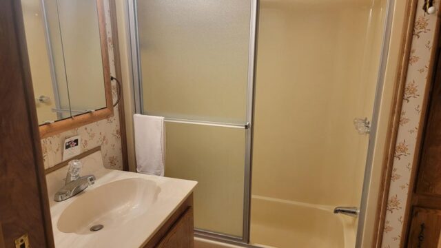 20231115072448365238000000-o