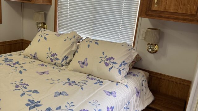 AZ-bedroom