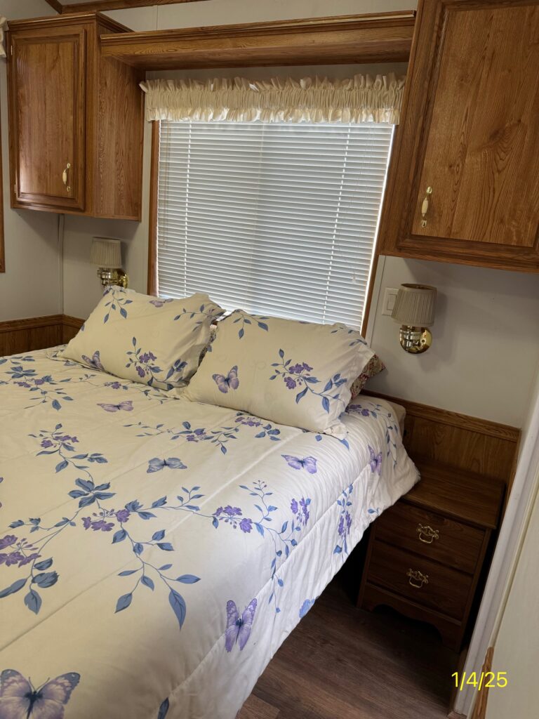 AZ-bedroom